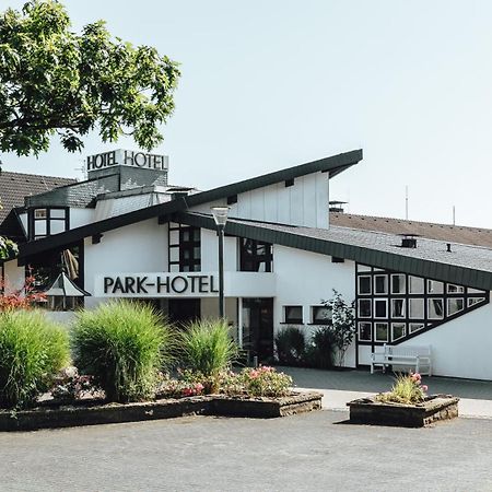 Parkhotel ニュームブレヒト エクステリア 写真